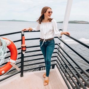 Meet your Posher, Kenzie